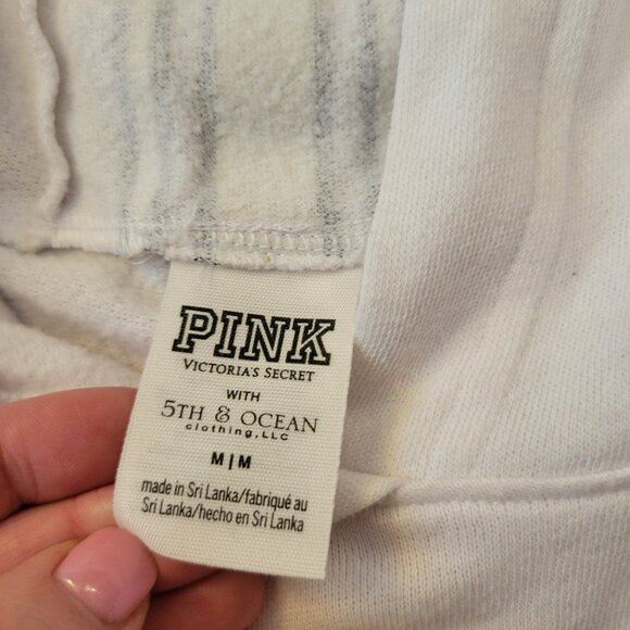 Pink Iowa Hawkeyes Cropped sweatshirt women's medium. - Picture 4 of 6